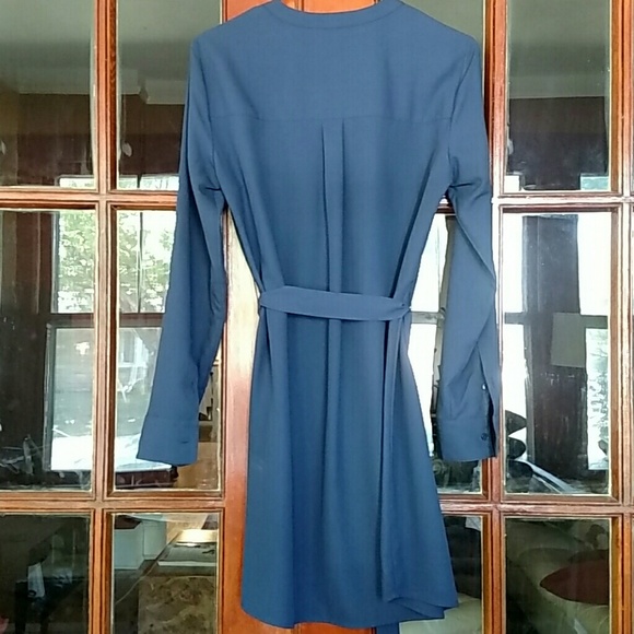 Express dress - Picture 2 of 5